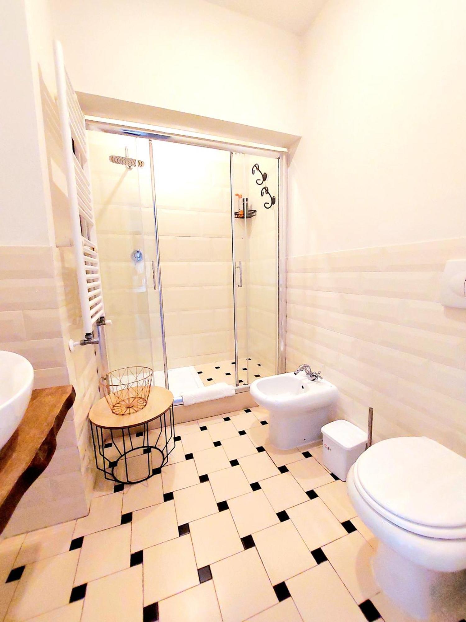 Vanity Apartment - 4 Bedrooms With 4 Bathrooms - Ac & Wifi Řím Exteriér fotografie